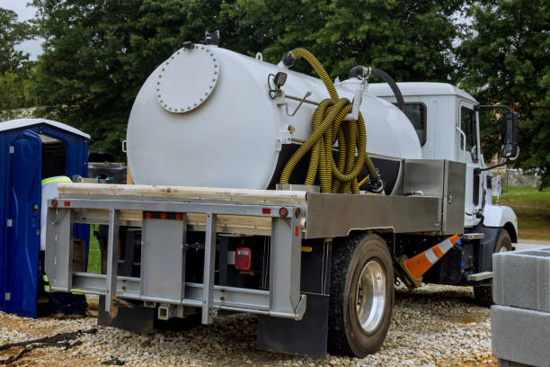 Best Portable toilet rental cost  in Kentwood, LA